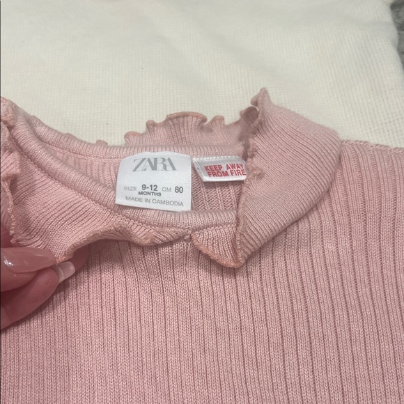 Zara Kids Pink Ribbed and Cream Graphic Tops - Picture 5 of 5